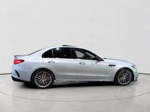 Mercedes-Benz C-Class C63 S - Image 4