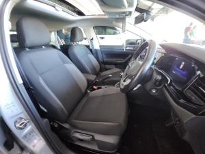Volkswagen Polo hatch 1.0TSI Life manual - Image 12