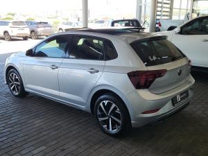 Volkswagen Polo hatch 1.0TSI Life manual - Image 16