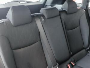 Toyota Corolla Cross 1.8 Xi - Image 12