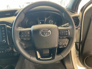 Toyota Hilux 2.8GD-6 double cab Legend 55 - Image 8