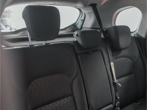 Toyota Urban Cruiser 1.5 XR manual - Image 12