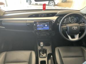 Toyota Hilux 2.8GD-6 double cab 4x4 Raider auto - Image 6