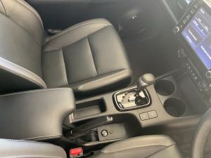 Toyota Hilux 2.8GD-6 double cab 4x4 Raider auto - Image 12
