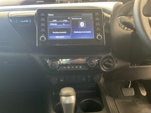 Toyota Hilux 2.8GD-6 double cab 4x4 Raider auto - Image 15