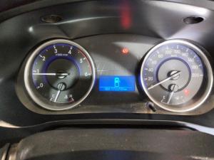 Toyota Hilux 2.4GD-6 SRX - Image 10