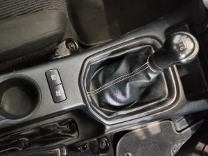 Toyota Hilux 2.4GD-6 SRX - Image 11