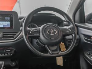 Toyota Starlet 1.5 XS auto - Image 8