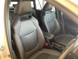 Toyota Corolla Cross 1.8 XS - Image 17