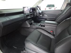 Toyota Hilux 2.8GD-6 Xtra cab Raider X - Image 7