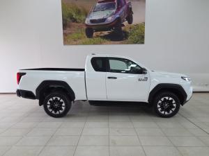 Toyota Hilux 2.8GD-6 Xtra cab Raider X - Image 3