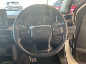 Toyota Hilux 2.8GD-6 double cab SRX - Image 8
