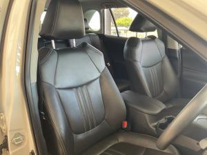 Toyota RAV4 2.0 GX - Image 17