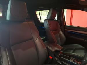 Toyota Hilux 2.8GD-6 double cab 4x4 Legend 55 - Image 10