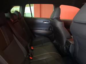 Toyota Corolla Cross 1.8 XS - Image 11