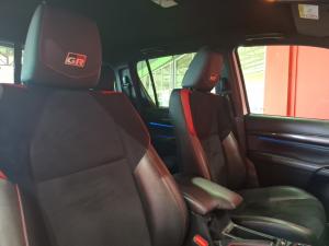 Toyota Hilux 2.8GD-6 double cab 4x4 GR-Sport - Image 10