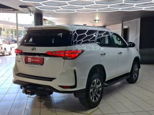 Toyota Fortuner 2.8GD-6 - Image 2