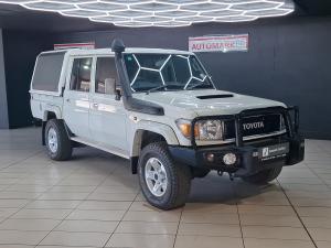 Toyota Land Cruiser 79 4.5D-4D V8 double cab LX 70th Anniversary - Image 1