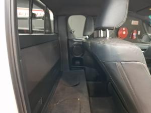 Toyota Hilux 2.8GD-6 Xtra cab 4x4 Legend auto - Image 13