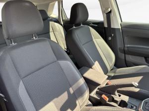 Volkswagen Polo hatch 1.0TSI Life auto - Image 14